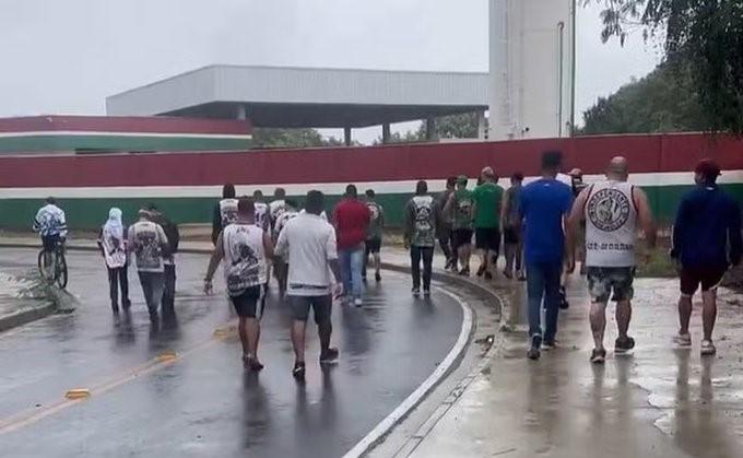 Imagen de Visita sorpresa: la barra de Fluminense estuvo presente en el entrenamiento