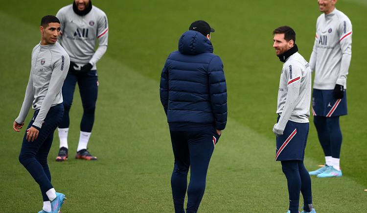 Imagen de Pochettino defendió a Messi de las críticas y lo comparó con Maradona