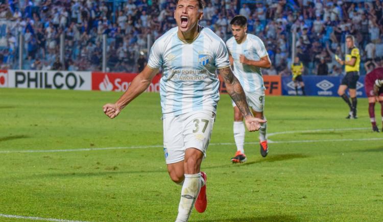 Imagen de Lanús perdió con Atlético Tucumán y llega golpeado a la semifinal de la Sudamericana