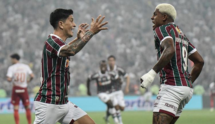 Imagen de Con un doblete de Germán Cano, Fluminense igualó 2-2 con Internacional