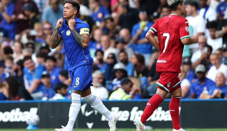 Imagen de Enzo Fernández volvió a jugar en Chelsea y divide sensaciones entre sus hinchas