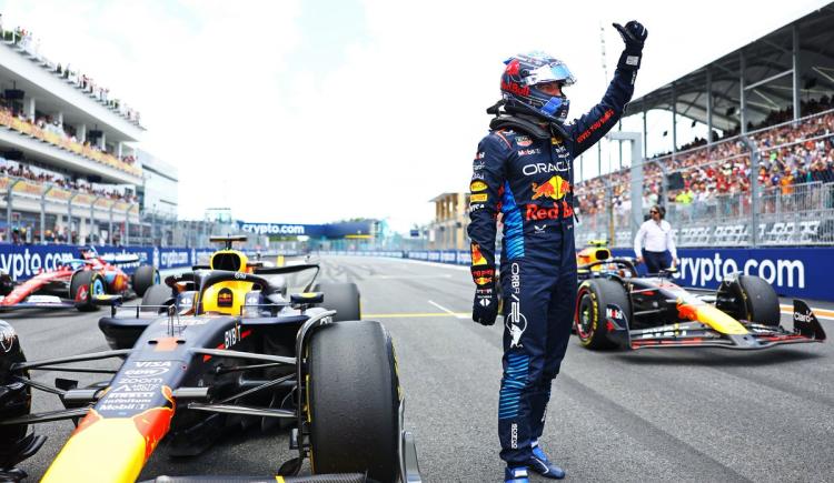 Imagen de Dejá algo para los demás, Max: Verstappen ganó la carrera sprint y se quedó con la pole