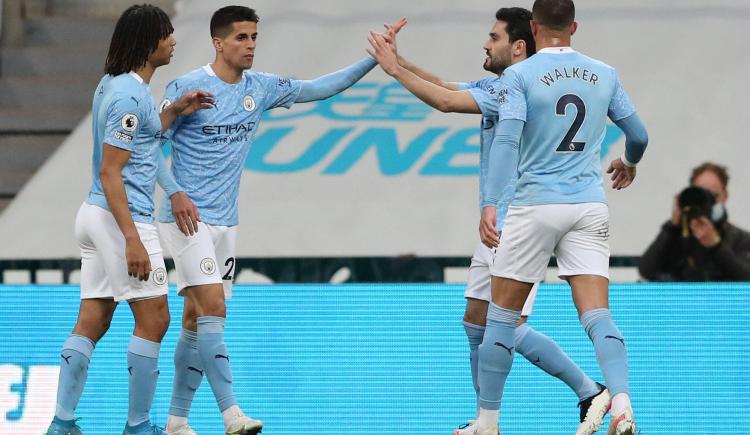 Imagen de MANCHESTER CITY ESTRENÓ EL TÍTULO CON UN TRIUNFO