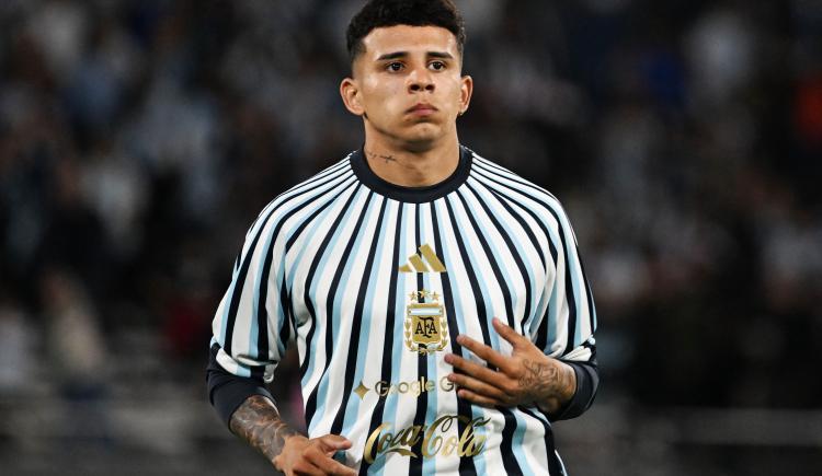 Imagen de Arruabarrena ya tiene a Leonel Flores: ¿juega ante Unión?