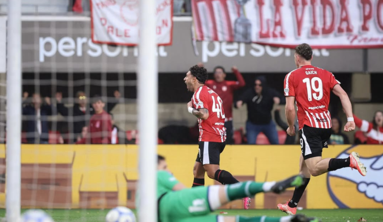 Imagen de Tres datos sorprendentes que dejó el histórico 4-0 de Estudiantes ante Gimnasia