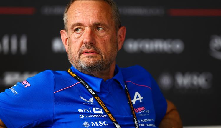 Imagen de El jefe de Alpine encendió las alarmas en la previa del GP de China de Fórmula 1