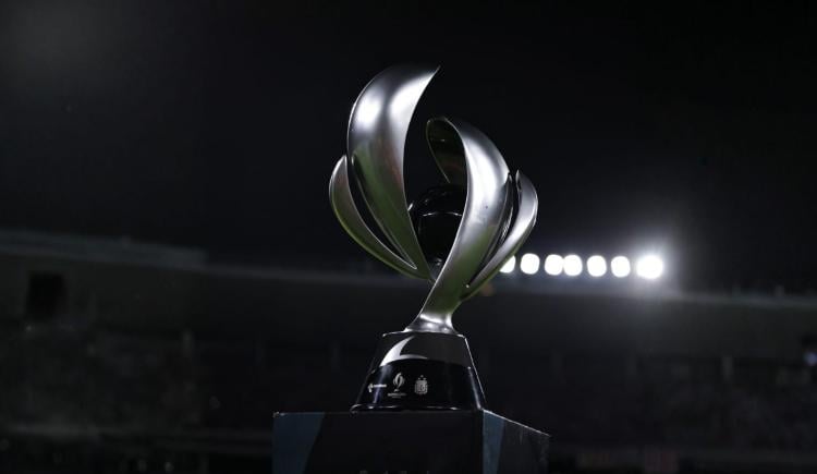 Imagen de Supercopa Argentina confirmada: fecha, sede y horario para el duelo entre Estudiantes e Independiente Rivadavia