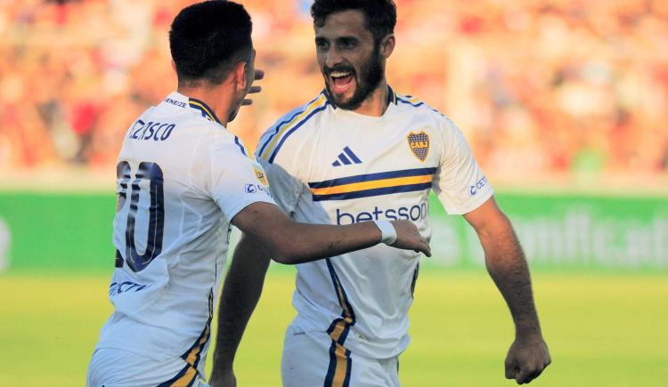 Imagen de El sablazo infernal de Saracchi para marcar el primer gol de Boca en el torneo
